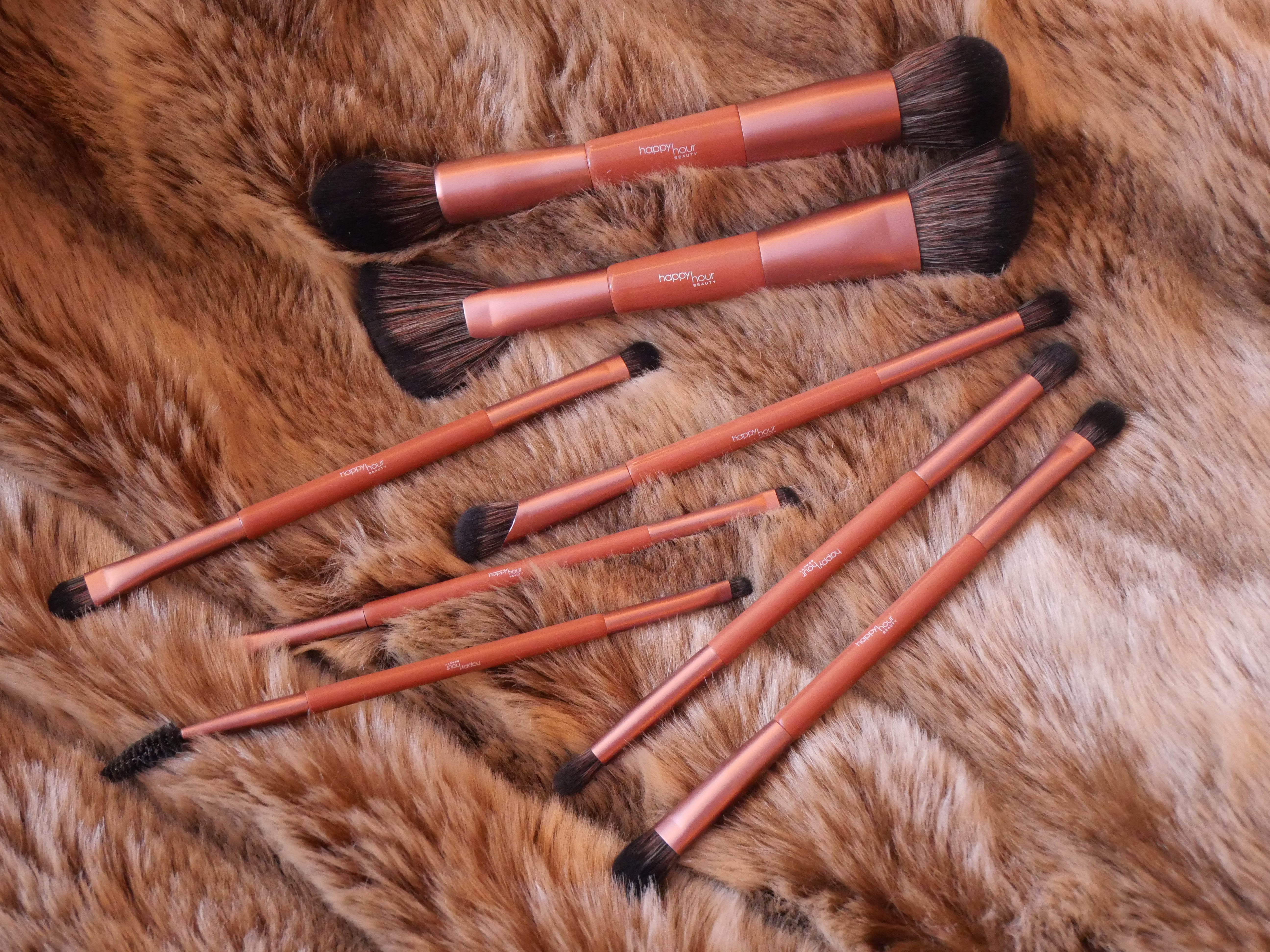 Happy Hour “all you’ll ever need” brush set